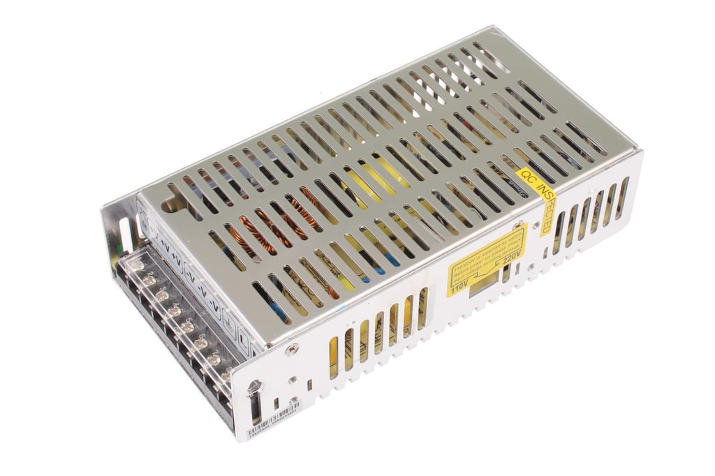 12V 240W Internal Power Supply (used product)